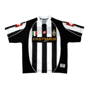 2002-03 Juventus Home Shirt (L)