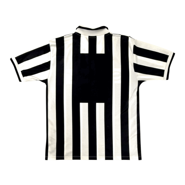 1996-97 Juventus Home Shirt (XL) - Image 2
